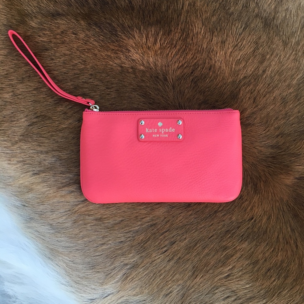 Kate Spade Chrissy Wristlet